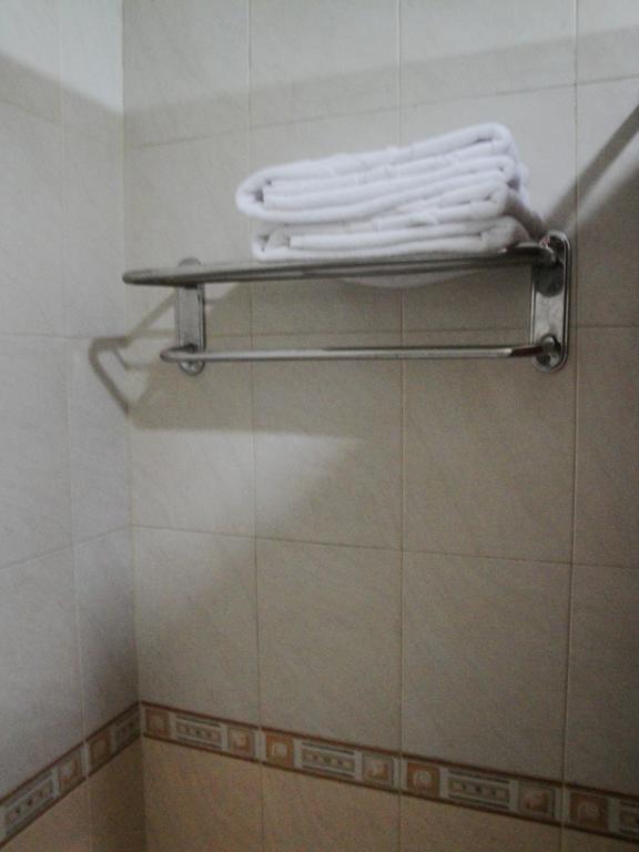 Imperial Hotel Kendari Ruang foto